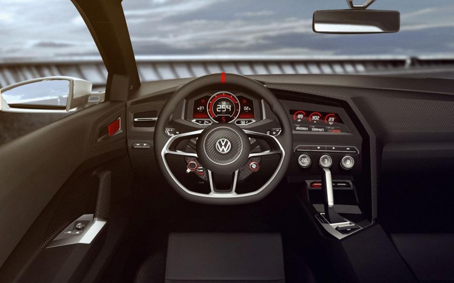  Volkswagen Golf Design Vision GTi 2013 года  (фото 15 из 25)